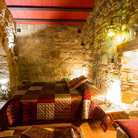 Fortaleza Medieval La Manyosa * Granera